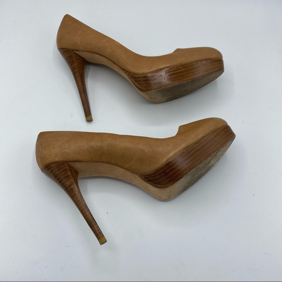 Stuart Weitzman Leather Platform Heels - Picture 5 of 8
